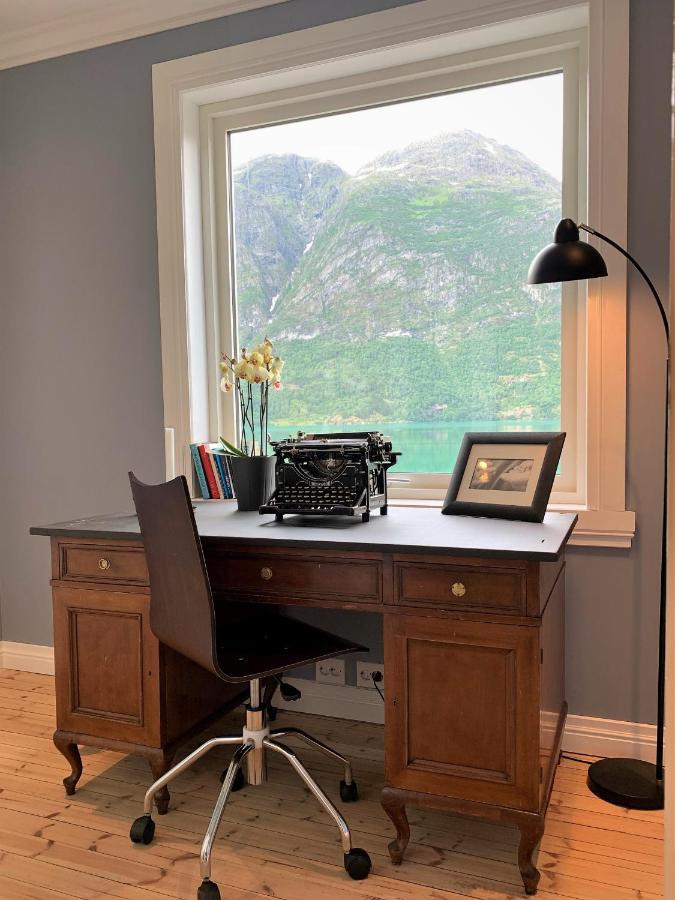 Villaer Nesje Gardstun Oppstryn
