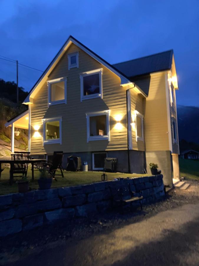 Villa Nesje Gardstun